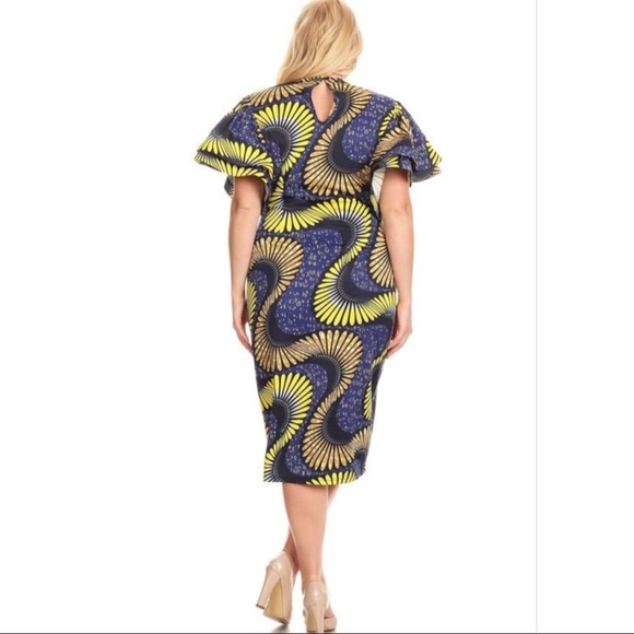 PLUS SIZE 💗AFRICAN PRINTS DRESS - Picture 3 of 3